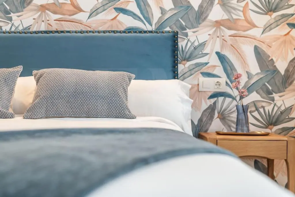 Historic Charm With Contemporary Flair By Rems Apartment Malaga